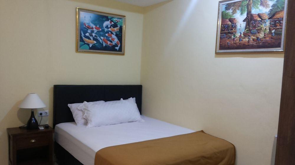 Beone House Jogja Hotel Kalasan Exterior photo